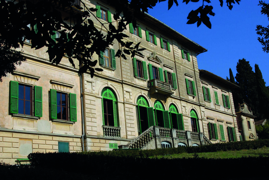 Wine Tasting in Renaissance Villa